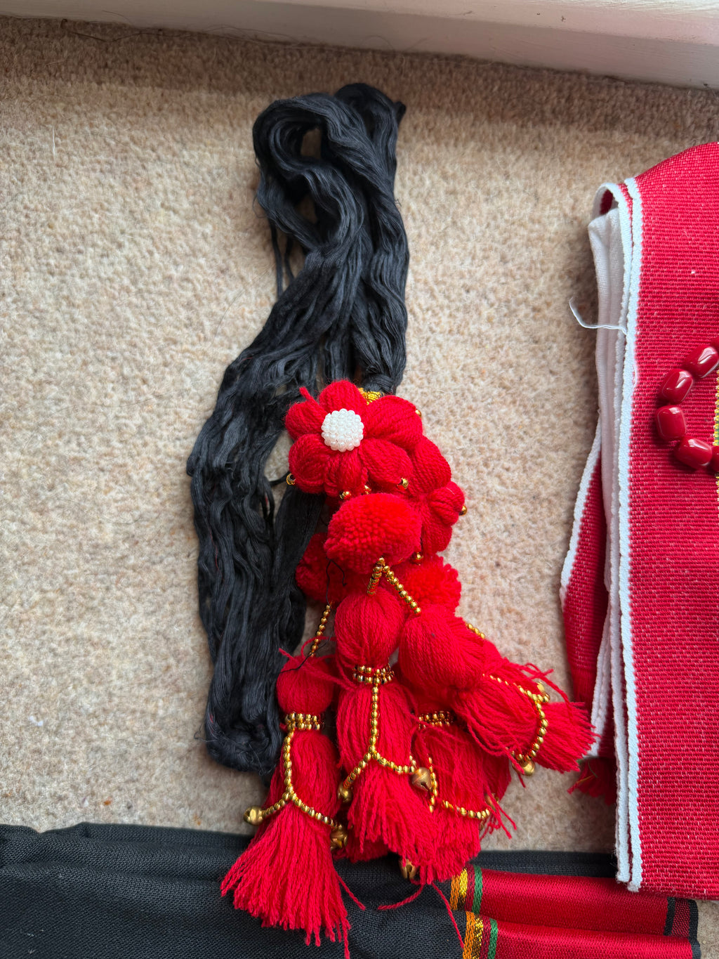 Traditional Newari Haku Patasi Set | Women's Cultural Dress